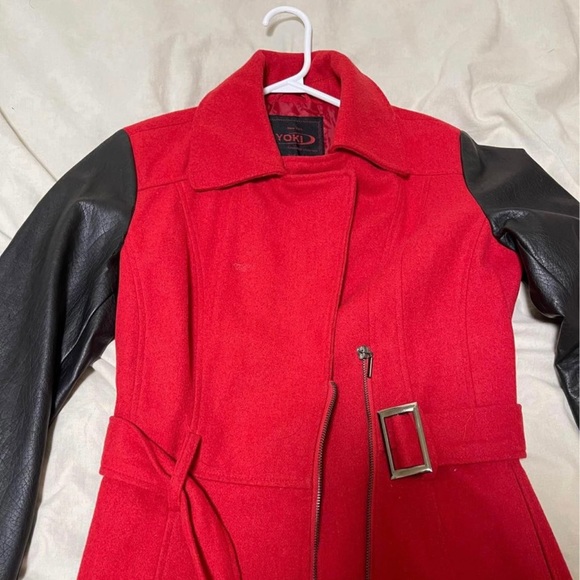 Coat - Picture 2 of 2